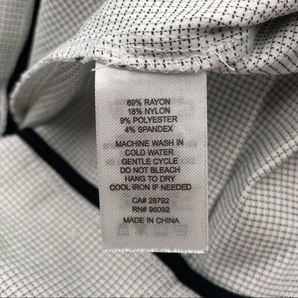 Lila Rose Pull-On Pencil Skirt Size 8 Stretch Black and White Pinstripe and Dots - Picture 5 of 9